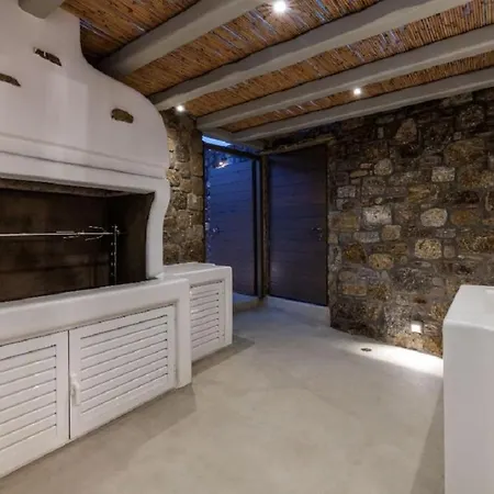Tana Villa Ornósz
